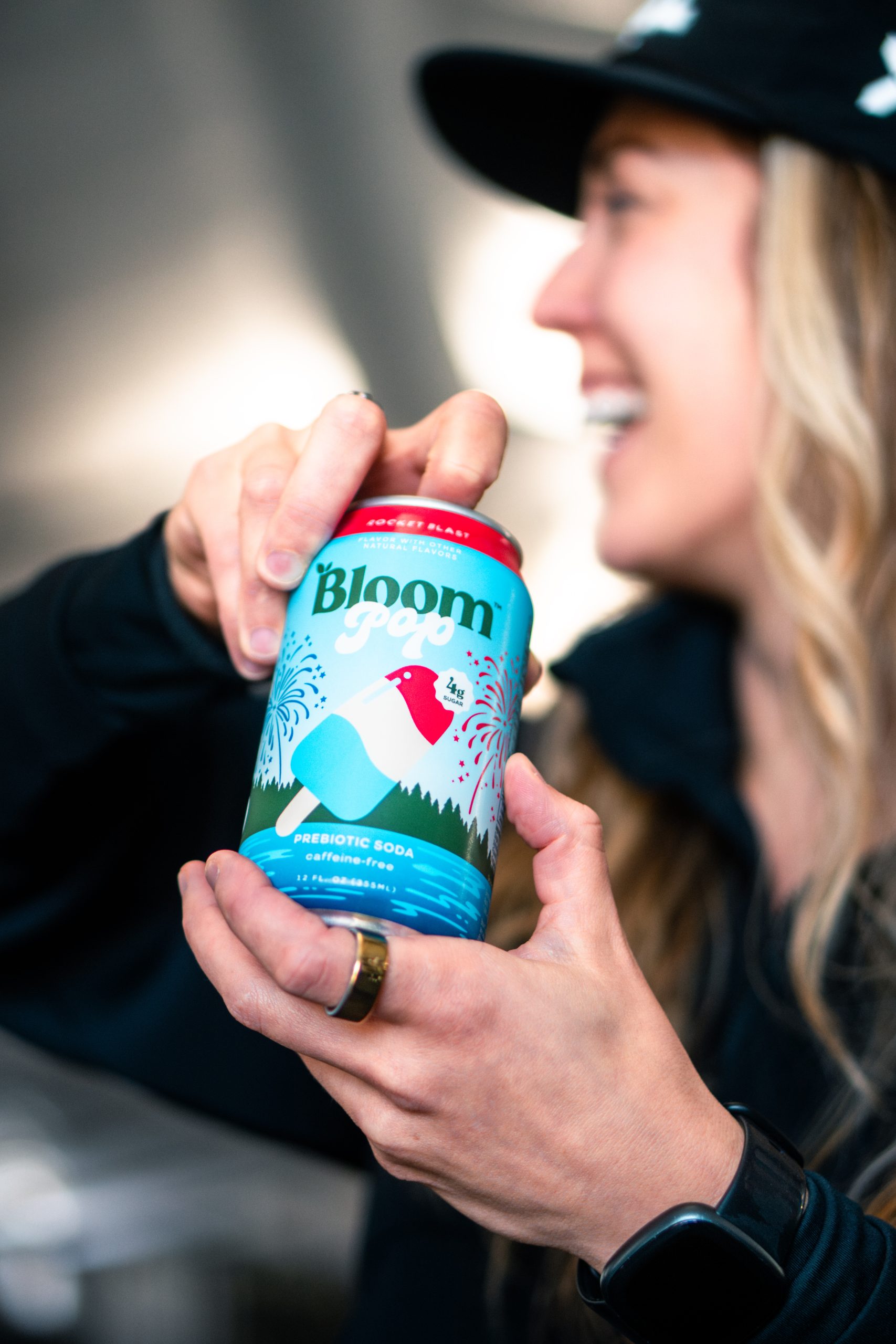 partner-bloom A UHP student with a Bloom prebiotic soda